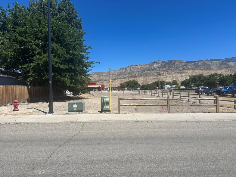 TBD Kluge Ave, Palisade, CO for rent - Building Photo - Image 1 of 5