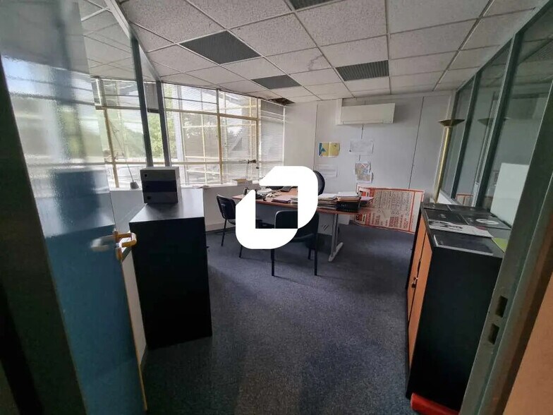 Office in Mérignac to rent - Building Photo - Image 3 of 22
