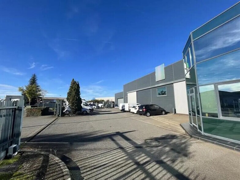 4 Boulevard De L'Industrie, Tournefeuille to rent - Primary Photo - Image 1 of 9