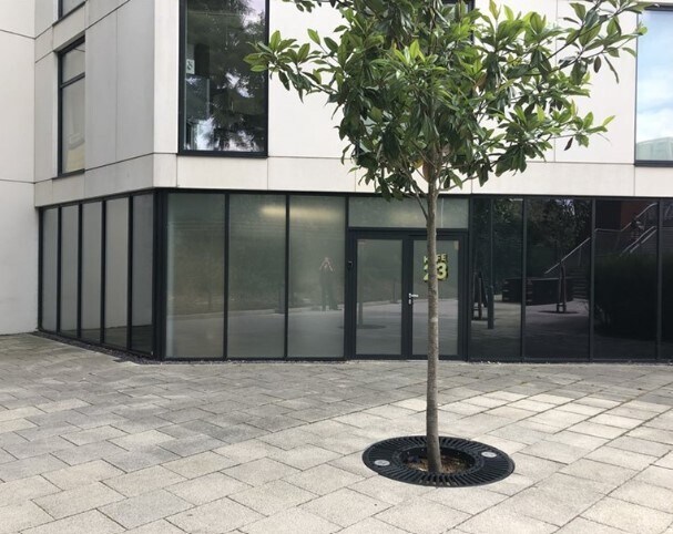 1-2 Colonial Dr, London for sale Building Photo- Image 1 of 1