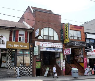 More details for 453 Dundas St W, Toronto, ON - Retail for Rent