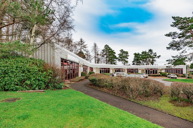 More details for 8-14 Pentland Ct, Glenrothes - Office / Retail to Rent