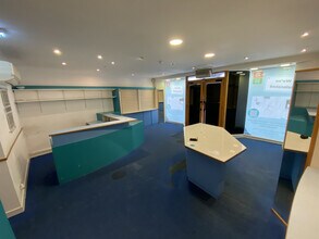 137-139 Gorgie Rd, Edinburgh to rent Interior Photo- Image 2 of 2