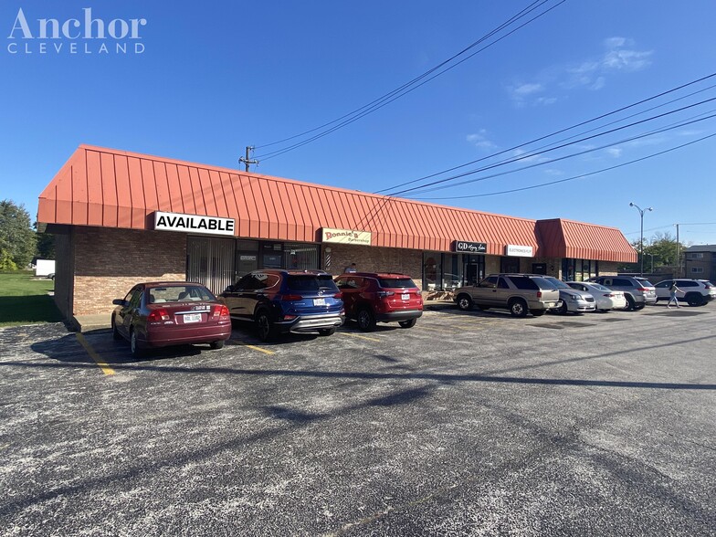 32801 Vine St, Willowick, OH for sale - Building Photo - Image 1 of 1