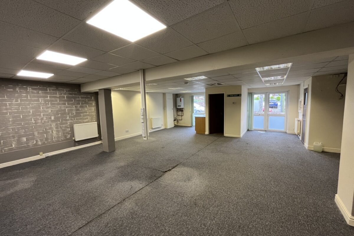 Harrington Ln, Exeter to rent Interior Photo- Image 1 of 3