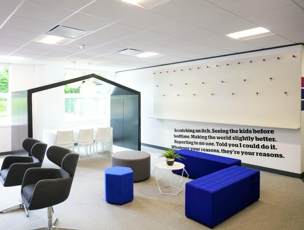 Highlands Rd, Solihull to rent Interior Photo- Image 1 of 3