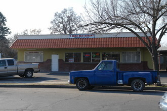 907 N Court St, Visalia, CA for sale Primary Photo- Image 1 of 1