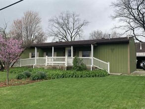 203 N West St, Haubstadt, IN for sale Primary Photo- Image 1 of 3