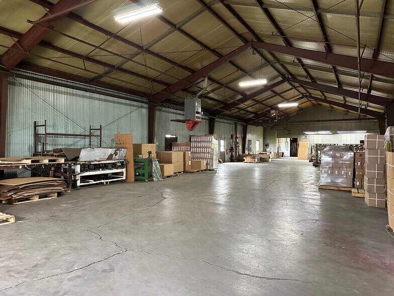 1151 Ottokee St, Wauseon, OH for sale - Interior Photo - Image 1 of 1