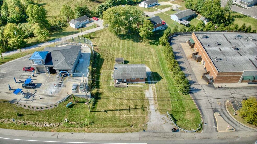 7000 Alexandria Pike, Alexandria, KY for sale - Primary Photo - Image 1 of 2