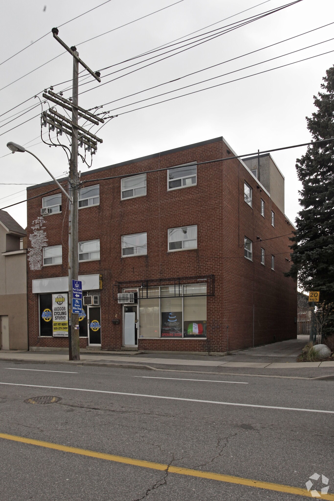 4 Mississauga Rd N, Mississauga, ON for sale Building Photo- Image 1 of 1