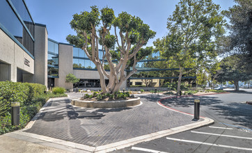 9245 Sky Park Ct, San Diego, CA for rent Building Photo- Image 1 of 4