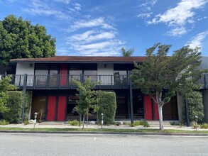 2665 30th St, Santa Monica, CA for rent Building Photo- Image 2 of 3