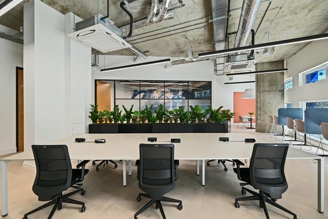 More details for 34 Long Ln, London - Office to Rent