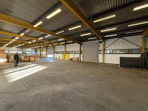 5-10 Arkwright Way, Irvine to rent Interior Photo- Image 2 of 4