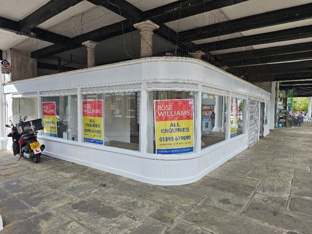High St, Uxbridge for sale Building Photo- Image 1 of 1