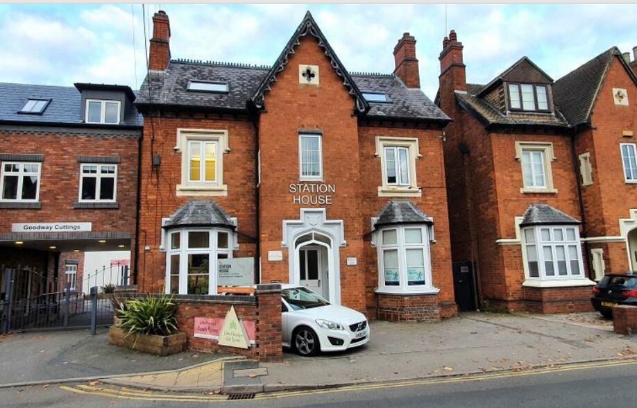 12 Station Rd, Kenilworth CV8 1JJ Office For Sale UK
