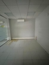 Office / Retail in Azuqueca de Henares, Guadalajara to rent Interior Photo- Image 2 of 2