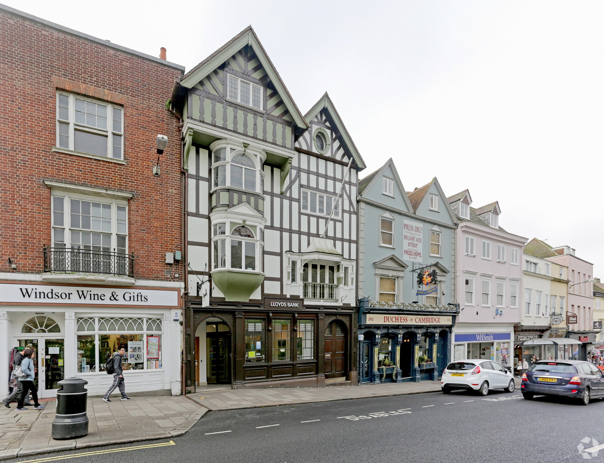 2 Thames St, Windsor to rent Primary Photo- Image 1 of 3