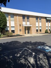 842 State Rd, Princeton, NJ for rent Building Photo- Image 1 of 4