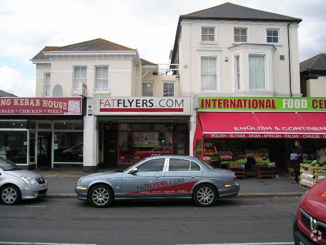 30-32 Teville Rd, Worthing to rent - Building Photo - Image 2 of 3