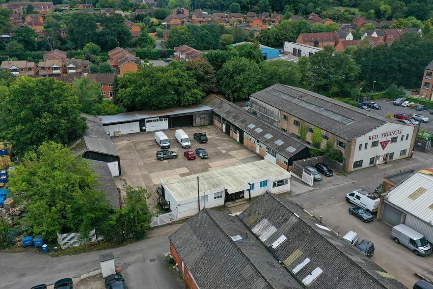 Alvis Works portfolio of 4 properties for sale on LoopNet.co.uk - Building Photo - Image 3 of 7