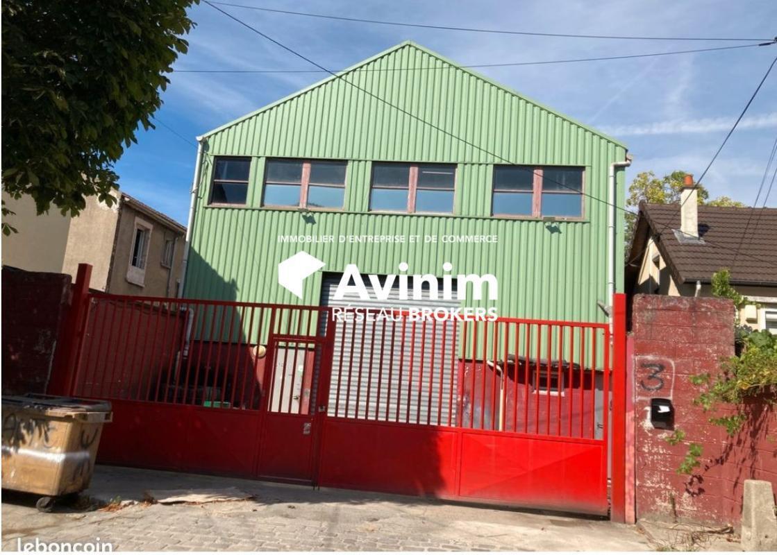 Industrial in Le Bourget to rent Building Photo- Image 1 of 2