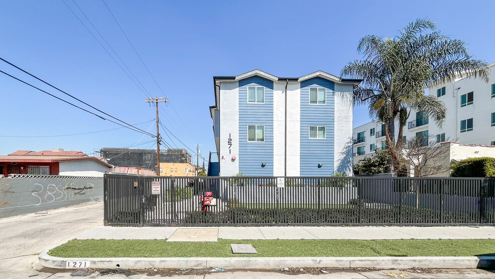 1271 W 39th Pl, Los Angeles, CA for sale - Building Photo - Image 1 of 13