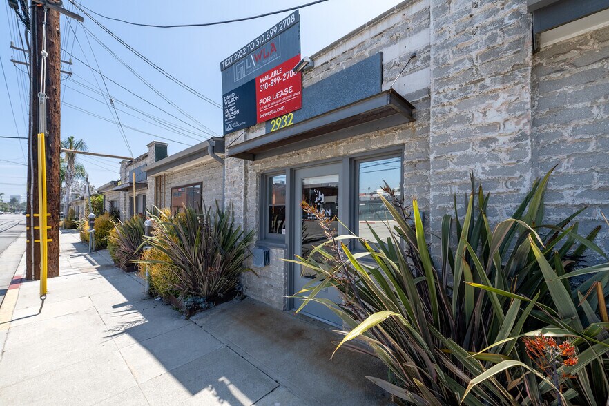 2932-2950 Nebraska Ave, Santa Monica, CA for rent - Building Photo - Image 1 of 10