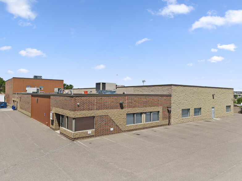 1187 E 68th Ave, Denver CO - Commercial Property