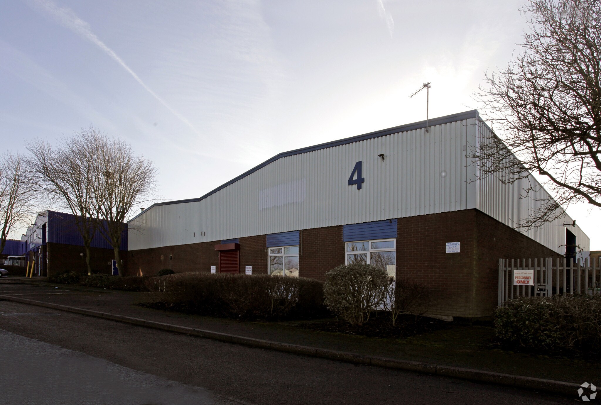 3-4 Hickman Av, Wolverhampton for sale Primary Photo- Image 1 of 1