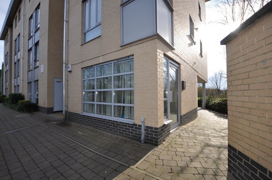 1-3 Lockside Marina, Chelmsford for sale - Building Photo - Image 3 of 3