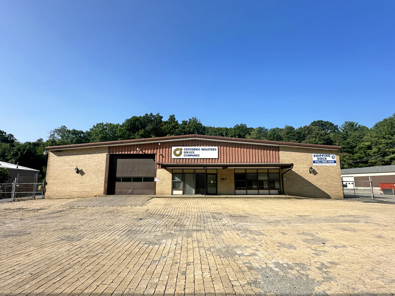 767 Route 30, Imperial, PA for rent - Primary Photo - Image 1 of 5