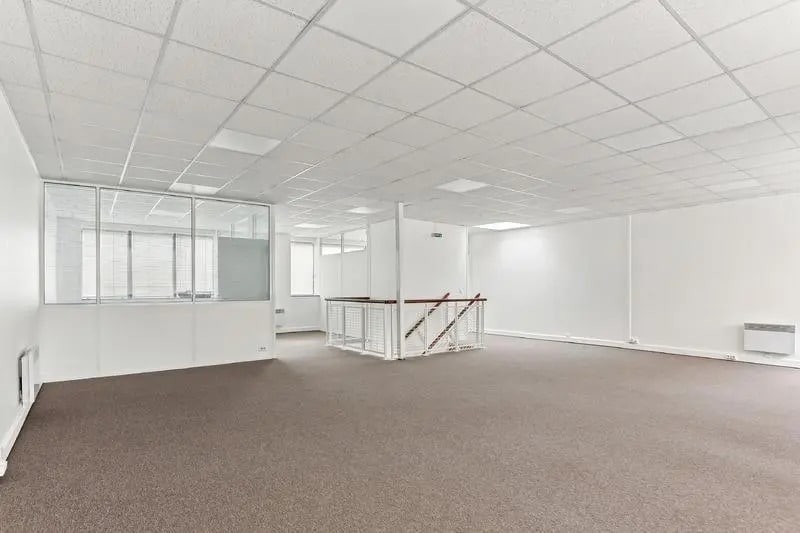 21 Rue Aristide Briand, Vanves to rent - Interior Photo - Image 2 of 6