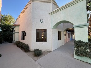 41750 Rancho Las Palmas Dr, Rancho Mirage, CA for rent Building Photo- Image 1 of 5