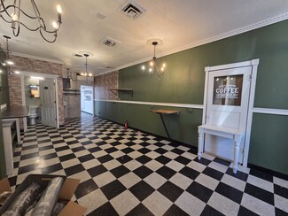 More details for 960-990 Commercial St SE, Salem, OR - Retail to Rent