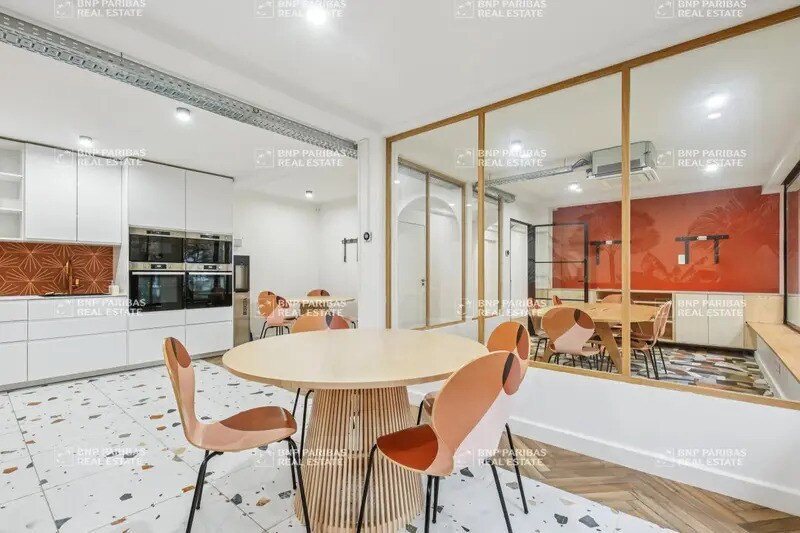 77 Rue De Paris, Boulogne-Billancourt to rent - Interior Photo - Image 3 of 14
