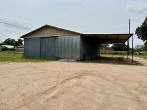 116 Emily St, Kingsland, TX for rent Primary Photo- Image 1 of 14