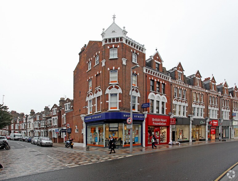 64 St Johns Rd, London for sale - Primary Photo - Image 1 of 1