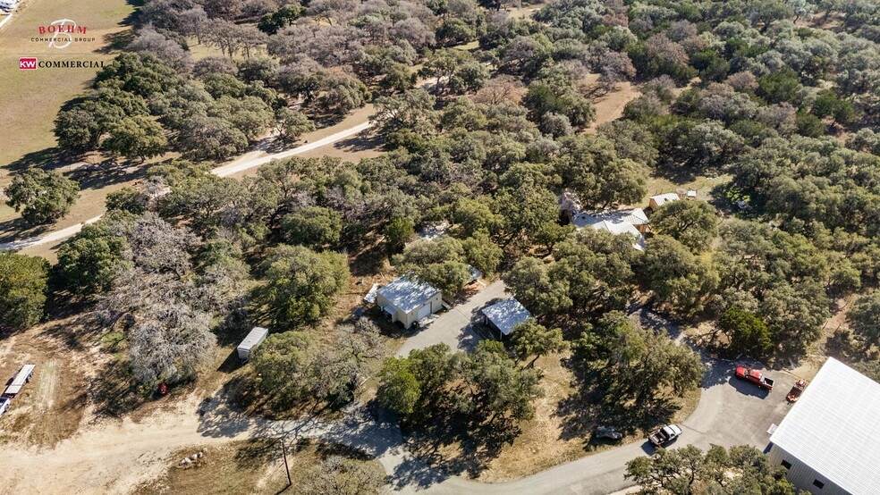 39 Scenic Loop Rd, Boerne, TX to rent - Building Photo - Image 3 of 53