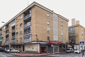 Calle San Antón, 59, Parla, Madrid for sale Primary Photo- Image 1 of 3