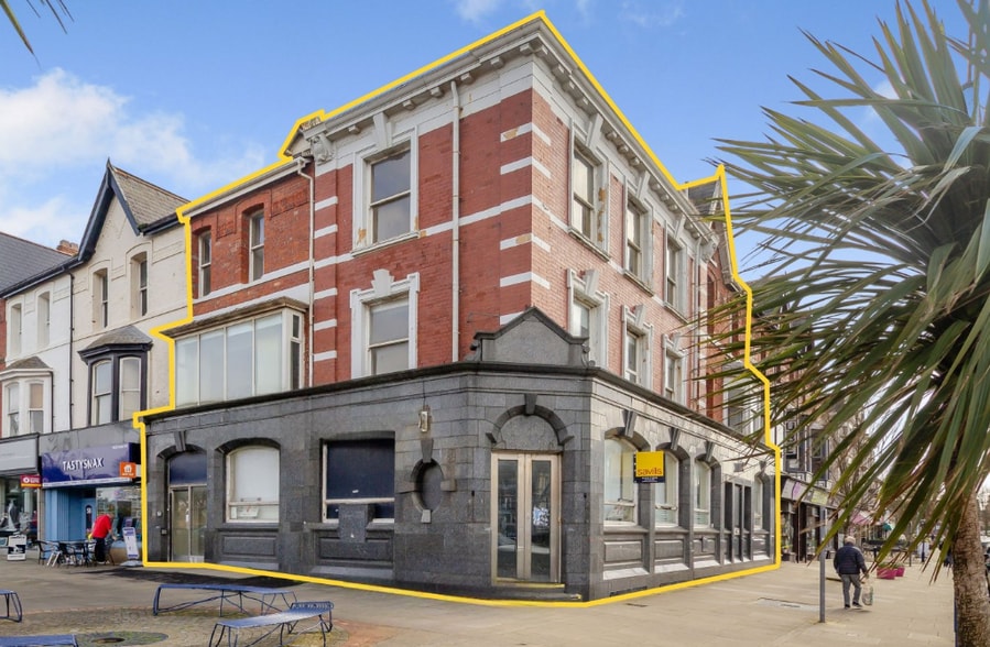 56 St. Annes Rd W, Lytham St Annes to rent - Building Photo - Image 1 of 21