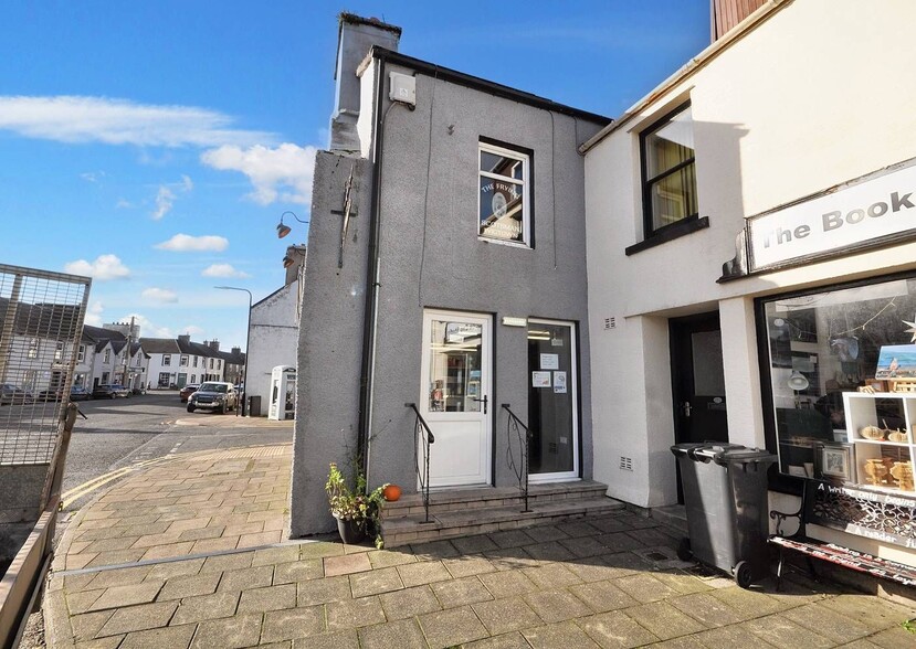 24 North Main St, Wigtown for sale - Primary Photo - Image 1 of 3