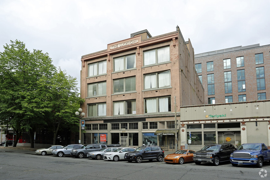 215-217 2nd Ave S, Seattle, WA for sale - Building Photo - Image 1 of 1