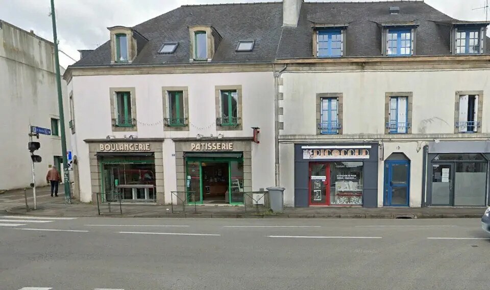 Retail in Quimper for sale Primary Photo- Image 1 of 2