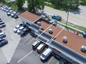 7300-7324 E Colonial Dr, Orlando, FL to rent Interior Photo- Image 1 of 6