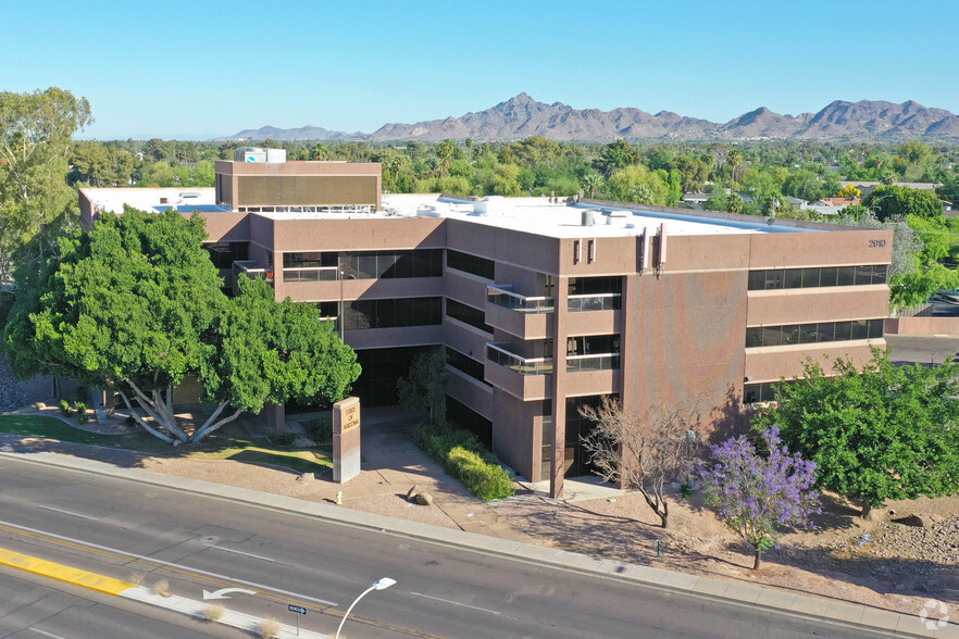 2910 N 44th St, Phoenix, AZ for sale - Building Photo - Image 1 of 1