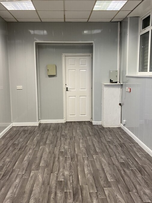 7 webber road, Liverpool to rent Interior Photo- Image 1 of 6