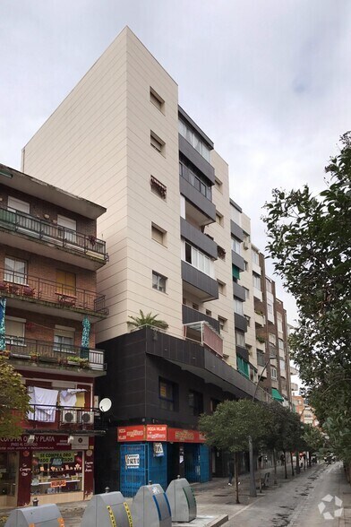 Calle Fuenlabrada, 6, Alcorcón, Madrid for sale - Building Photo - Image 2 of 2
