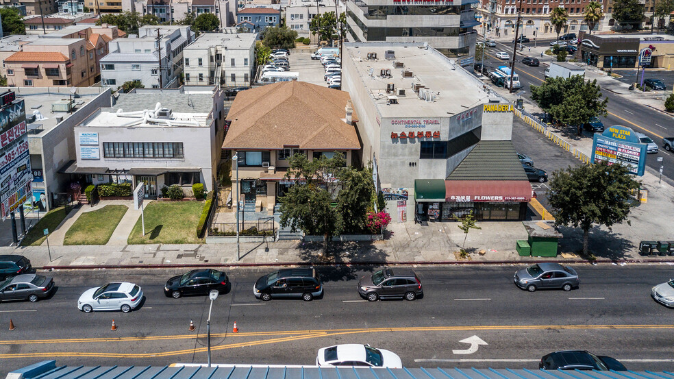 809-811 S Vermont Ave, Los Angeles, CA for sale - Building Photo - Image 2 of 11